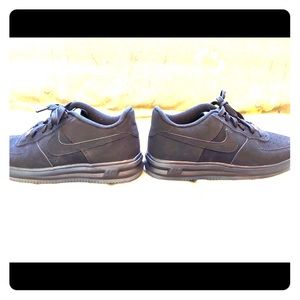 NIKE LUNAR FORCE 1 ‘16 (BLACK SUEDE)